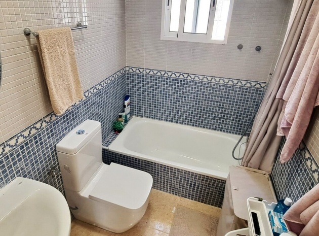 Resale - Townhouse - Villamartin - Costa Blanca South