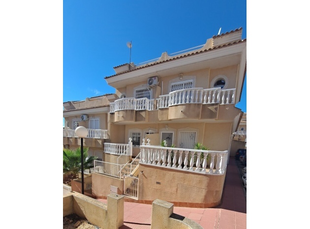 Resale - Townhouse - Villamartin - Costa Blanca South