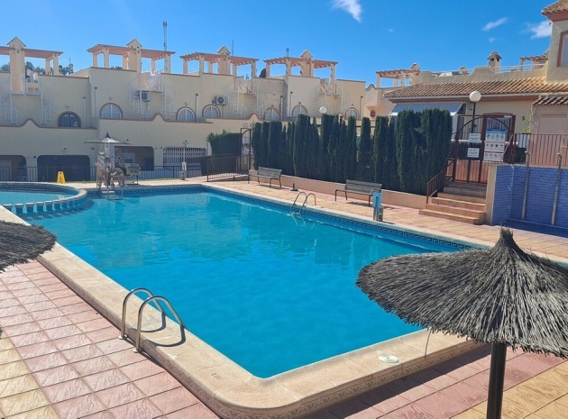 Resale - Townhouse - Villamartin - Costa Blanca South