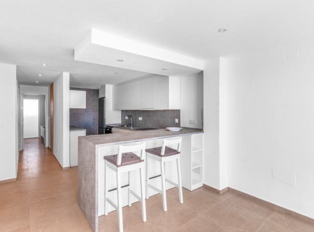 Resale - Apartment - Torrevieja - Torrevieja Centro