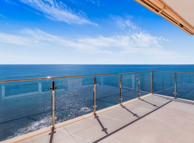 Resale - Apartment - Torrevieja - Torrevieja Centro