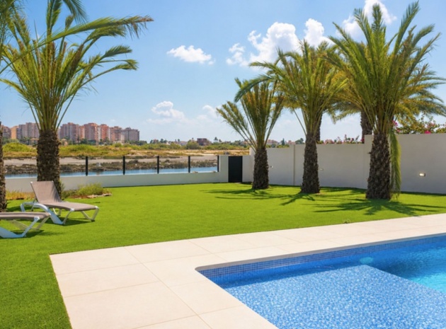 Resale - Villa - San Javier - La Manga Del Mar Menor