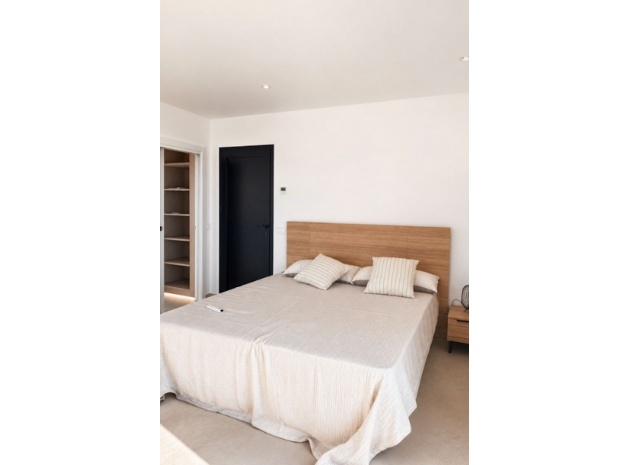 Resale - Villa - San Javier - La Manga Del Mar Menor