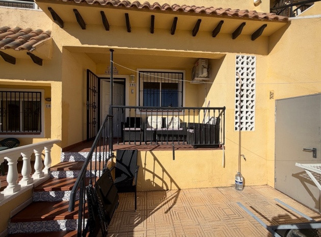 Resale - Apartment - Orihuela - Villamartin