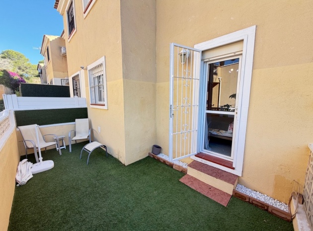Resale - Apartment - Orihuela - Villamartin