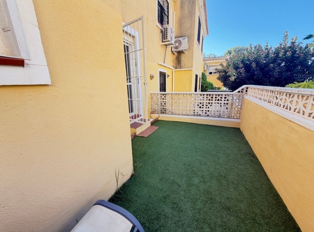 Resale - Apartment - Orihuela - Villamartin