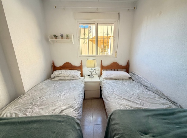 Resale - Apartment - Orihuela - Villamartin