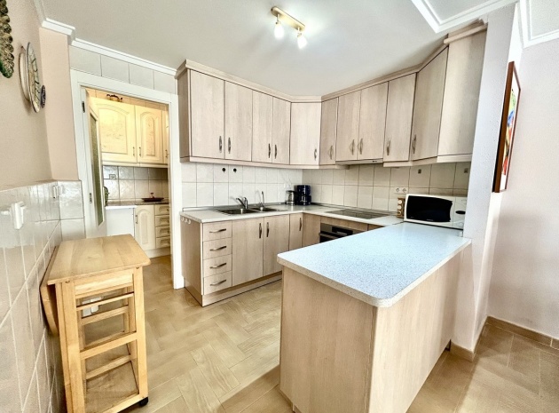 Resale - Townhouse - Torrevieja - Torrevieja Centro