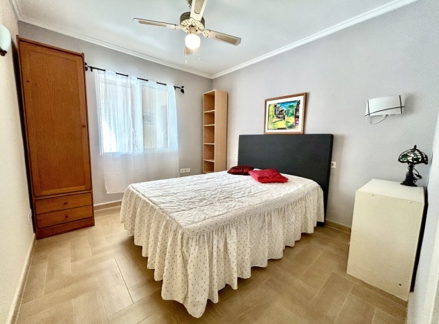 Resale - Townhouse - Torrevieja - Torrevieja Centro