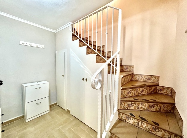 Resale - Townhouse - Torrevieja - Torrevieja Centro