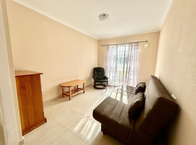 Resale - Townhouse - Torrevieja - Torrevieja Centro