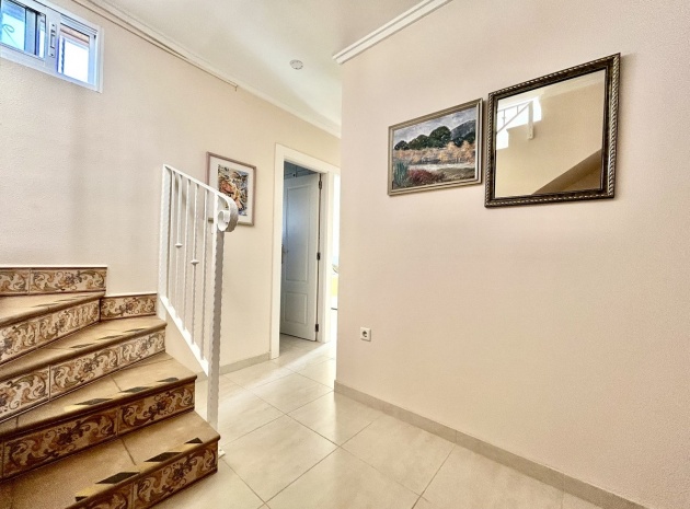 Resale - Townhouse - Torrevieja - Torrevieja Centro