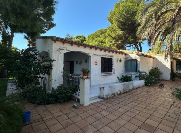 Resale - Villa - Orihuela - Punta Prima