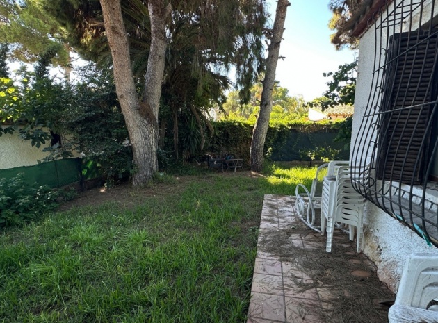 Resale - Villa - Orihuela - Punta Prima