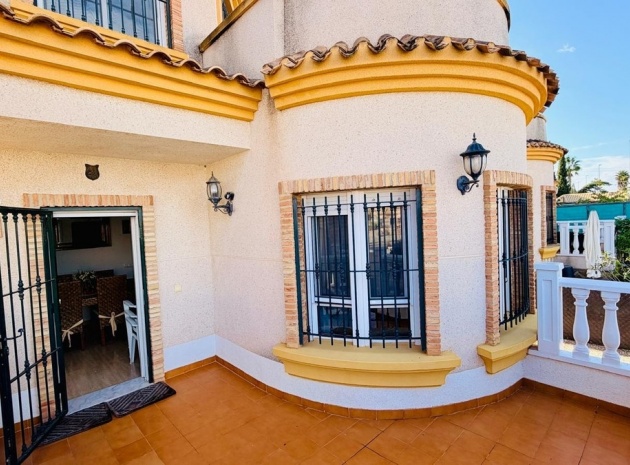 Resale - Villa - Los Montesinos - Los Montesinos Centro
