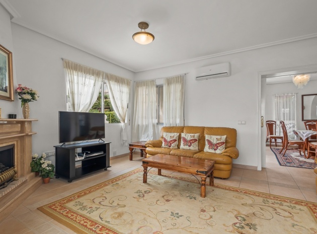 Resale - Villa - Algorfa - Lomas de La Juliana