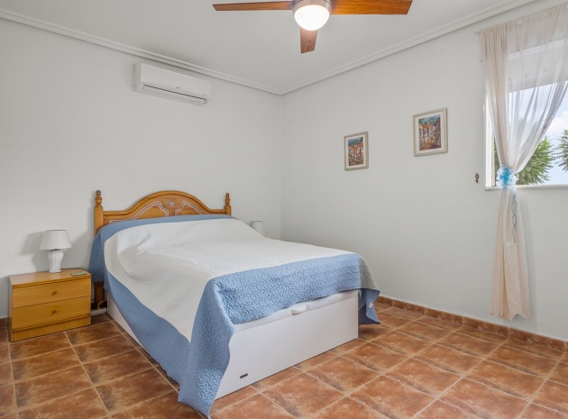 Resale - Villa - Algorfa - Lomas de La Juliana
