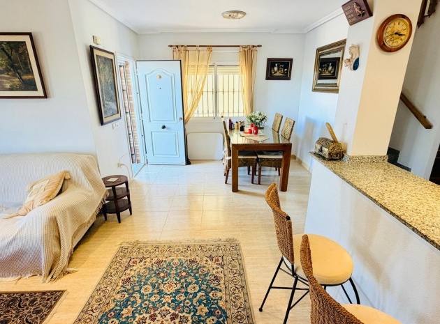 Resale - Villa - Los Montesinos - La Herrada