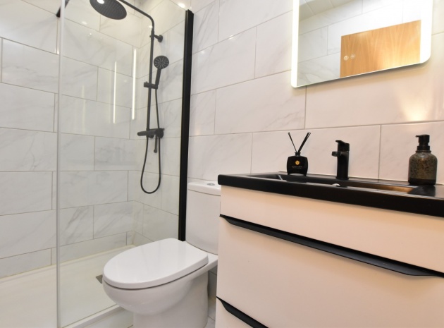 Resale - Bungalow - Algorfa - La Finca Golf