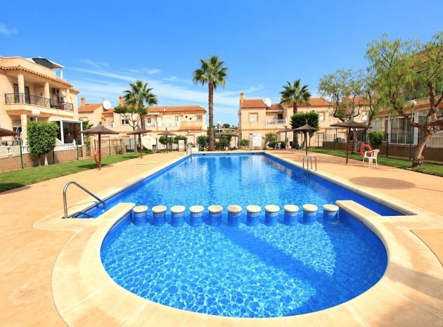 Resale - Townhouse - Villamartin - st james hill