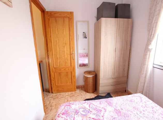 Resale - Townhouse - Villamartin - st james hill