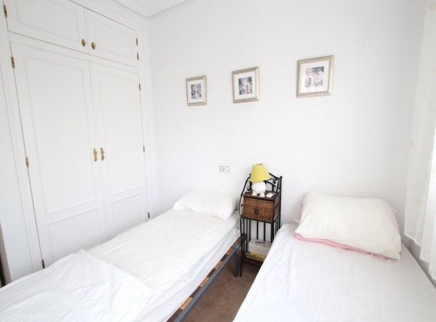 Resale - Townhouse - Villamartin - monte golf