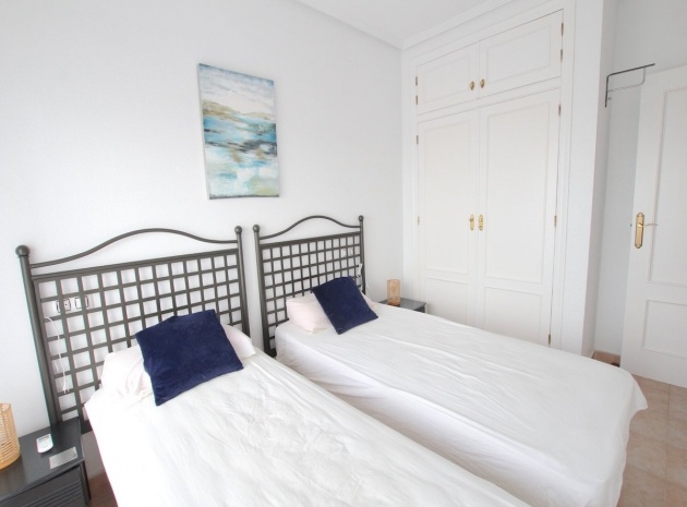 Resale - Townhouse - Villamartin - monte golf