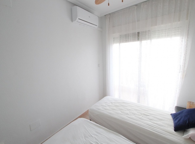 Resale - Townhouse - Villamartin - monte golf