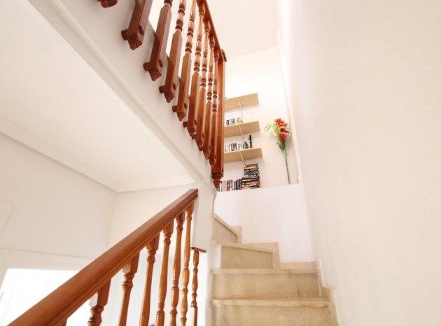 Resale - Townhouse - Villamartin - monte golf