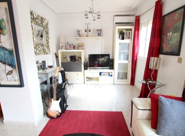 Resale - Villa - Cabo Roig - la regia