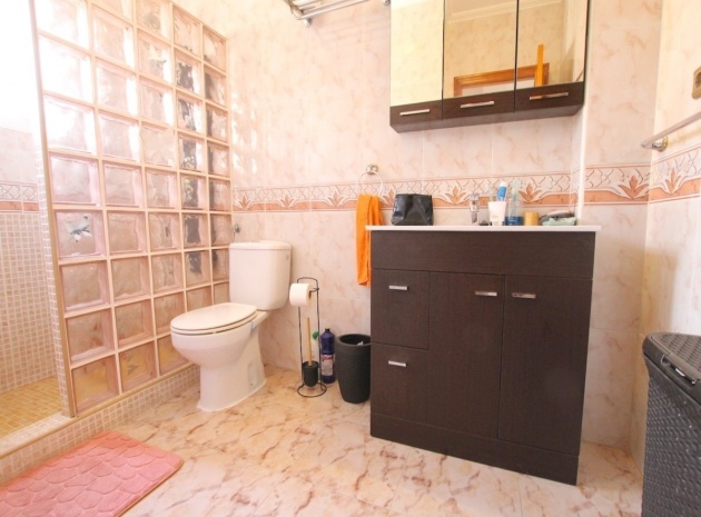 Resale - Villa - Cabo Roig - la regia