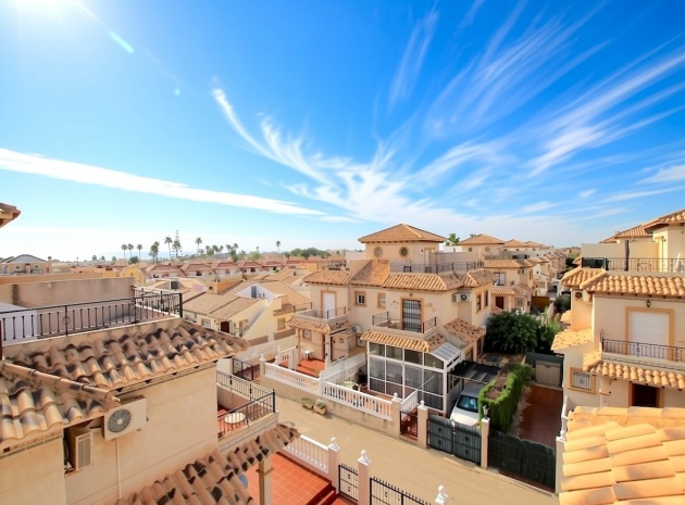 Resale - Villa - Cabo Roig - la regia