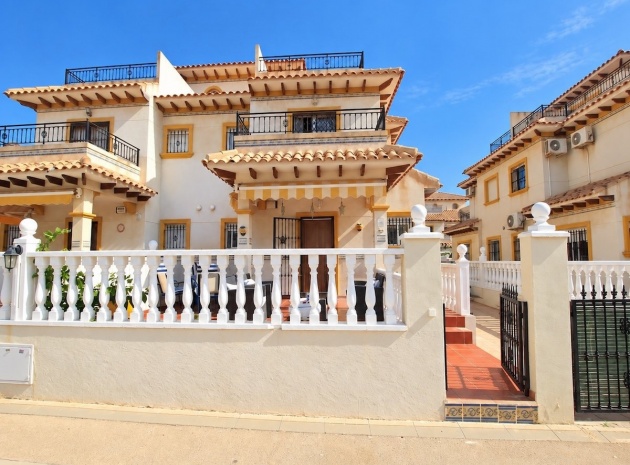 Resale - Villa - Cabo Roig - la regia
