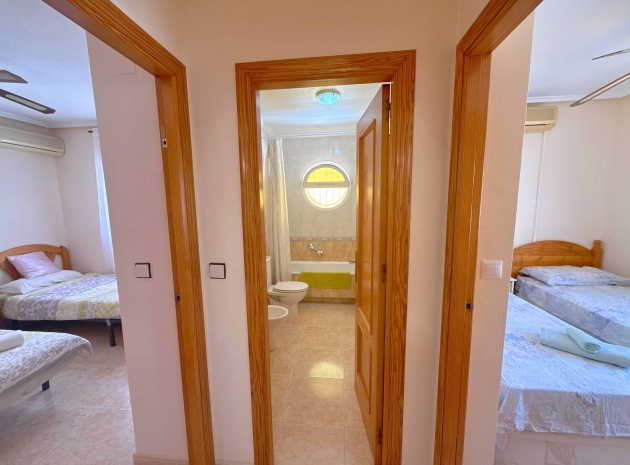 Resale - Villa - Villamartin - Los Dolses