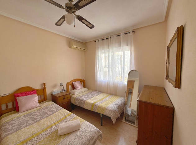 Resale - Villa - Villamartin - Los Dolses