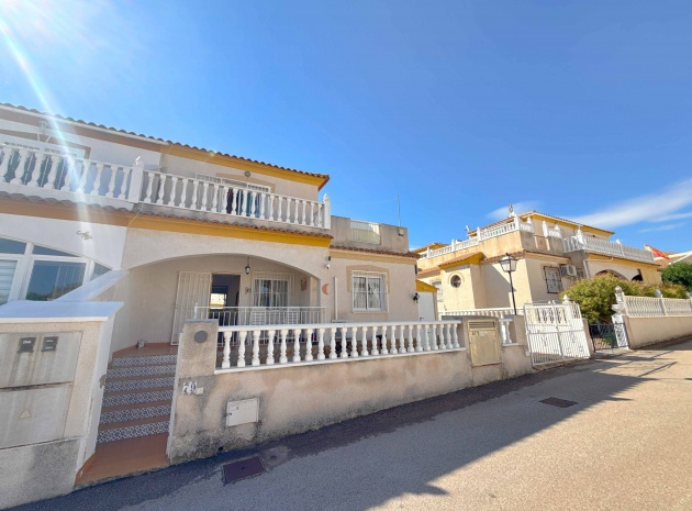 Resale - Villa - Villamartin - Los Dolses