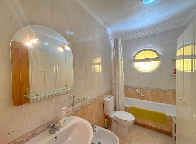 Resale - Villa - Villamartin - Los Dolses