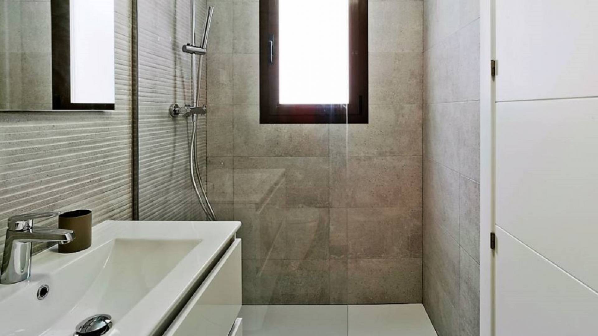 Playamar IV brand new apartments for sale San Pedro del Pinatar bathroom