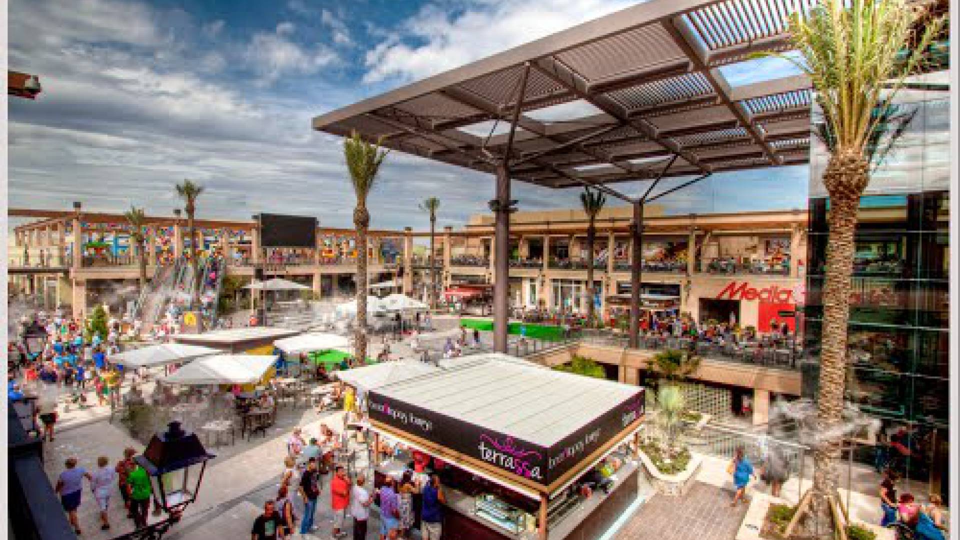 LA-ZENIA-BOULEVARD-PROPERTY-FOR-SALE-SPAIN