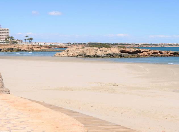 Nybyggnad - Villa - Villamartin