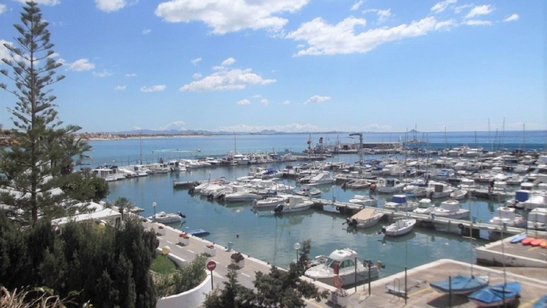 Off Plan - Apartment - Mil Palmeras - Alicante