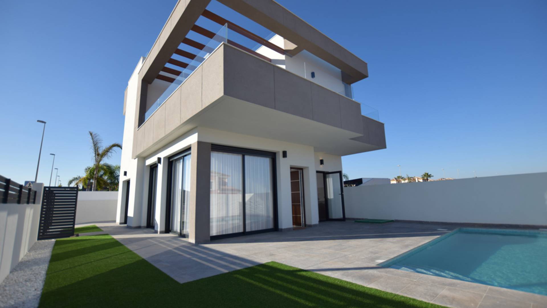 Complete - Key Ready - Villa - Los Montesinos