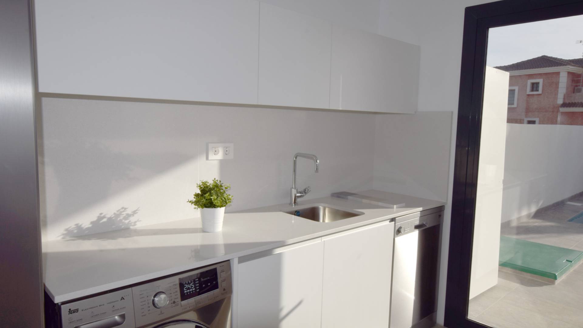 Complete - Key Ready - Villa - Los Montesinos