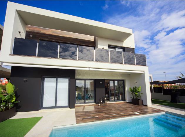 Complete - Key Ready - Villa - Cabo Roig