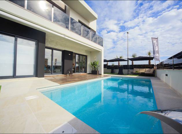 Complete - Key Ready - Villa - Cabo Roig