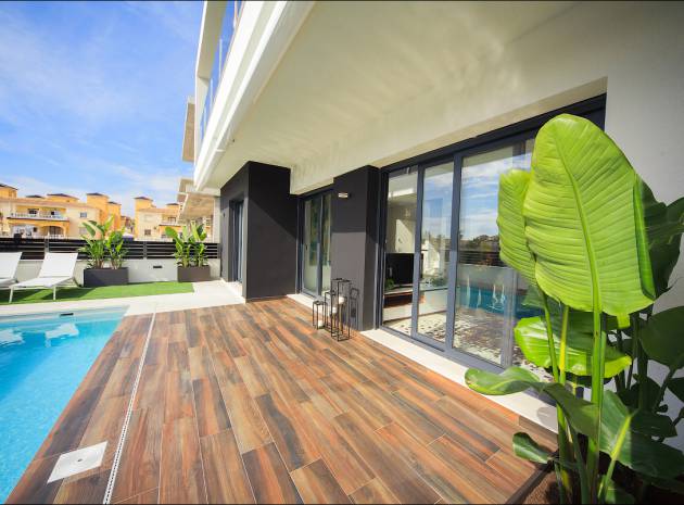 Complete - Key Ready - Villa - Cabo Roig