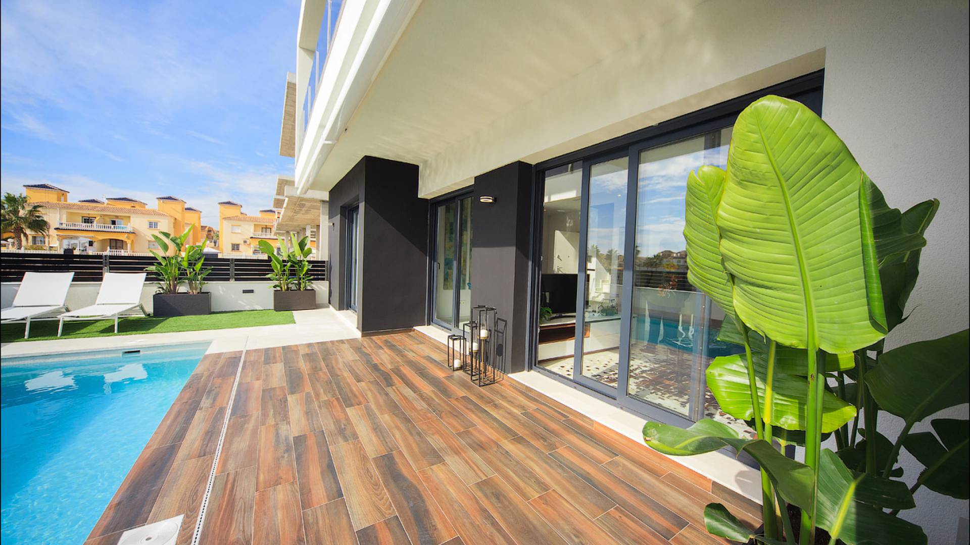 Complete - Key Ready - Villa - Cabo Roig