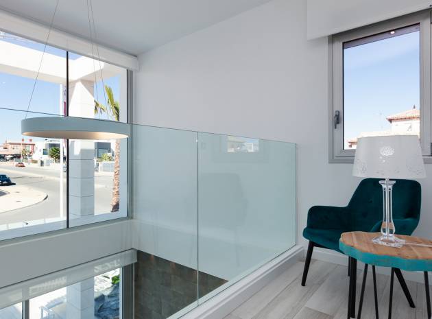 Cabo_Roig_Palm_Beach_III_New_Build_Villa_For_Sale_Spain_11