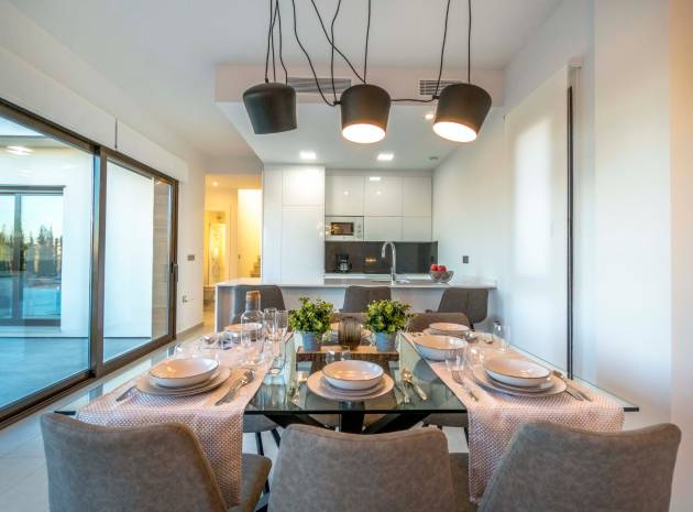 LOS ALCAZARES, RODA GOLF BRAND NEW VILLAS FOR SALE