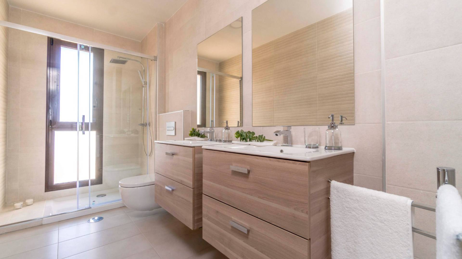 LOS ALCAZARES, RODA GOLF BRAND NEW VILLAS FOR SALE